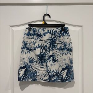 Blue and White Leaf Print Women's athletic Skirt